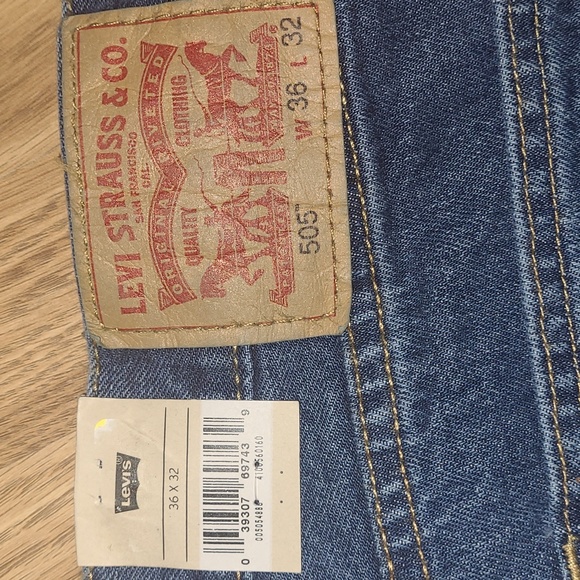 New Levi's 505 regular Size 36x32 - Picture 7 of 7